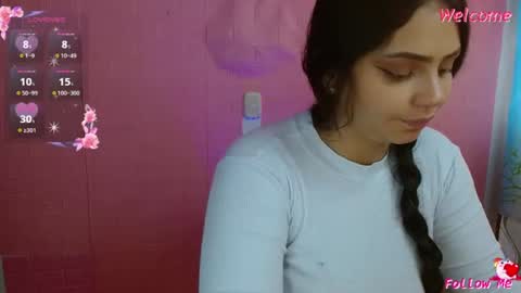 karol 09 online show from July 4, 7:39 pm