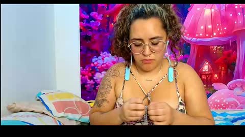    online show from January 19, 12:15 pm