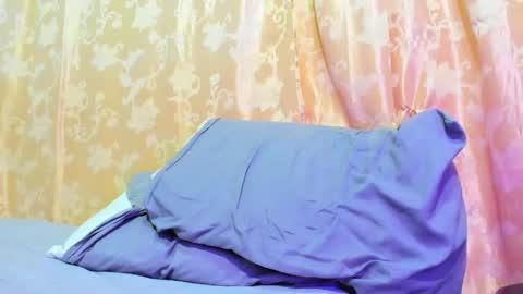 Snapshot of karoli_sanz chatting on March 7, 4:34 am Karolinstagram.karoli sanz online show from March 7, 4:34 am