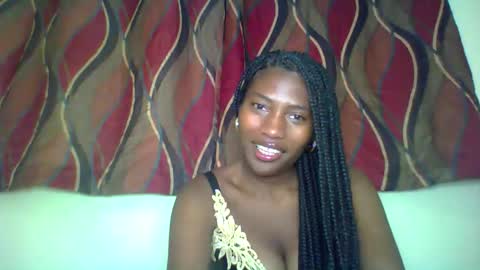 karoliee online show from May 9, 4:35 pm