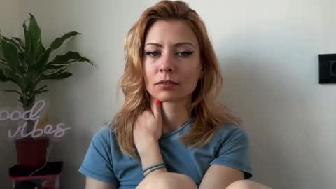 karoline121 online show from February 27, 7:12 am