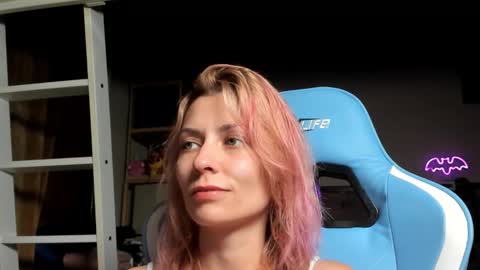 karoline121 online show from October 28, 8:54 pm