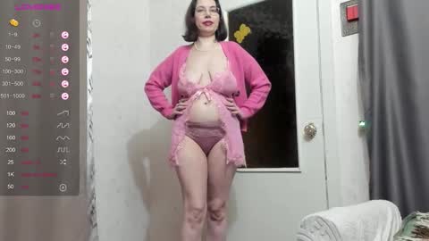 Karoline online show from November 18, 3:48 pm