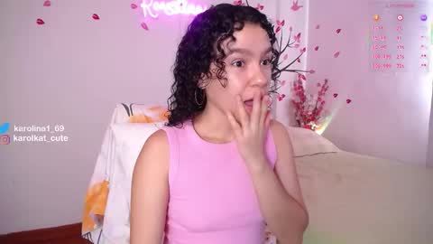 Karolina 3 online show from November 4, 1:56 pm