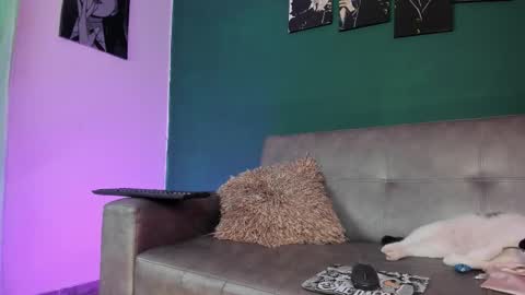 KarolSweet online show from February 6, 10:56 pm