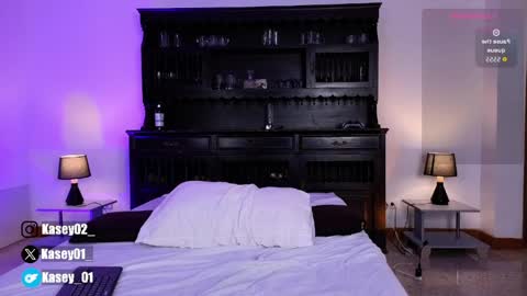 kasey online show from April 11, 8:57 pm