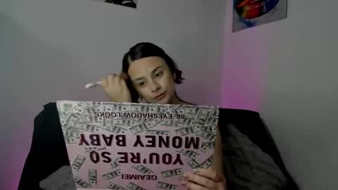 kassandra james online show from September 29, 7:35 pm