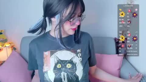Kasumi  online show from July 10, 8:08 am