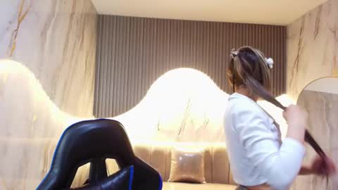 Katalina  online show from February 22, 2:59 am