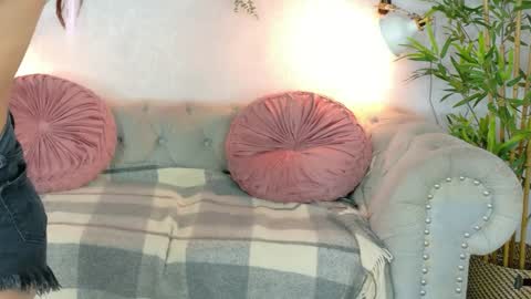 katalinalee_ online show from March 17, 9:53 pm