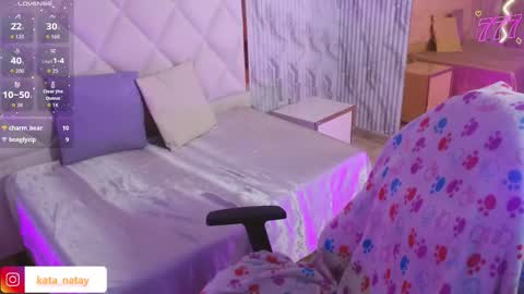 katana_tay online show from February 19, 3:38 am