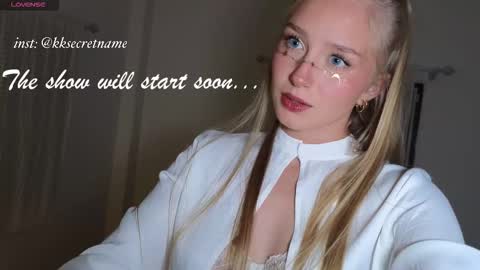 Snapshot of katcontrol chatting on October 5, 7:32 pm katcontrol online show from October 5, 7:32 pm