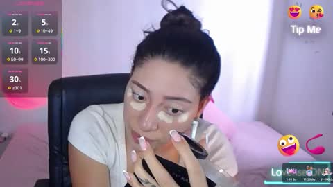 Carla Palmer online show from November 29, 4:03 pm