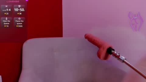 Kate  online show from March 5, 12:00 pm