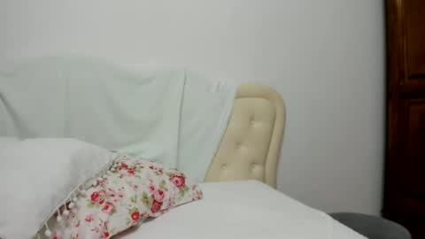 kate cherry25 online show from February 2, 5:15 pm