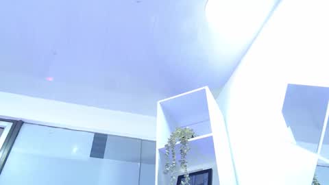 Kate  online show from November 28, 9:00 pm