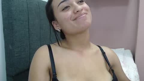 Kari online show from March 10, 4:14 pm