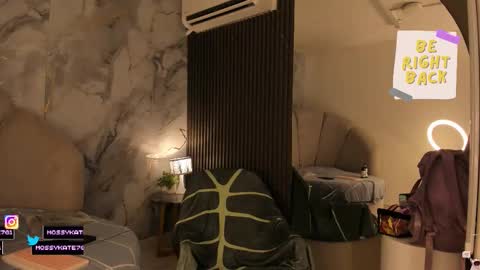 Im Katherine but call me Kate  online show from January 18, 12:36 pm