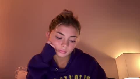 katerinavoss online show from November 9, 2:15 am