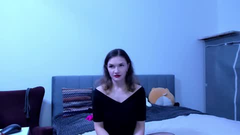 Katherine online show from November 20, 3:53 pm