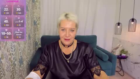 Snapshot of kathy_sunn chatting on October 24, 10:05 am Kathy online show from October 24, 10:05 am