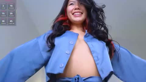 Katie online show from January 13, 3:31 pm