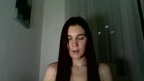 katie_foxi online show from November 13, 8:11 pm