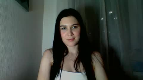katie_foxi online show from April 11, 8:35 pm