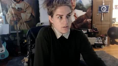 Katie online show from October 15, 2:59 am