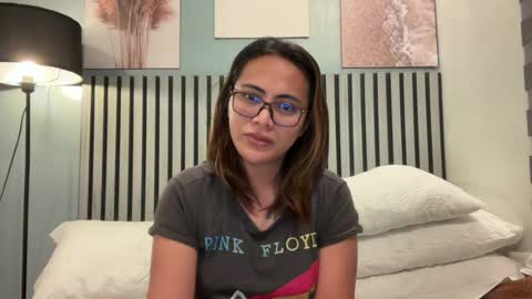 katiefrox  online show from July 14, 10:21 am