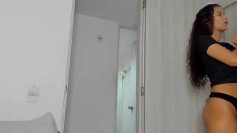 Snapshot of katrhin_66 chatting on September 29, 10:53 pm Kathrin online show from September 29, 10:53 pm