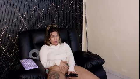 Snapshot of katt_bdsm chatting on September 23, 4:12 pm Katt online show from September 23, 4:12 pm