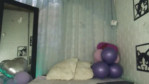 kattia online show from February 14, 8:48 pm