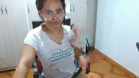 katticloos online show from April 10, 4:51 am