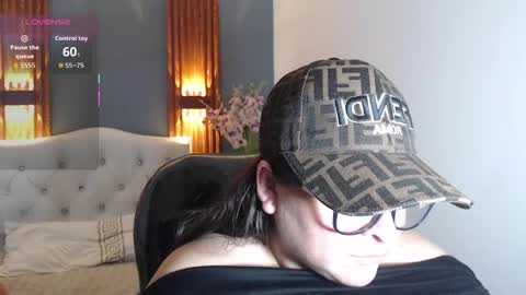 katty online show from November 27, 2:25 pm