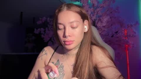 Emily online show from February 27, 2:14 am