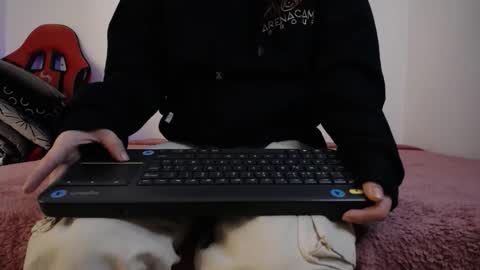 Katy Van online show from December 19, 9:21 pm