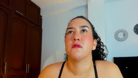 KATYAJHONSS online show from July 7, 9:52 pm