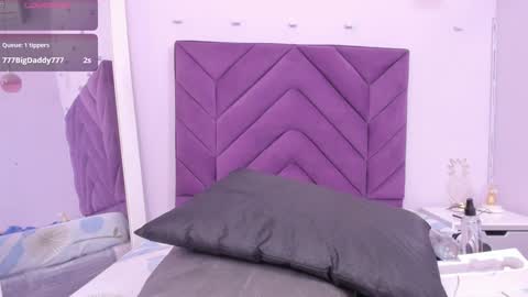 KATY online show from December 29, 2:17 am