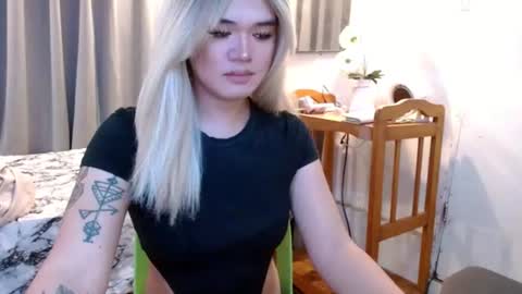 katykiat online show from July 4, 5:27 pm