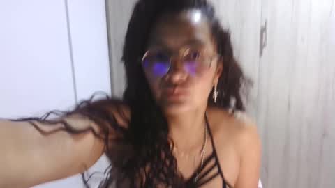Snapshot of kawit1 chatting on February 15, 8:22 am  Khawit  online show from February 15, 8:22 am