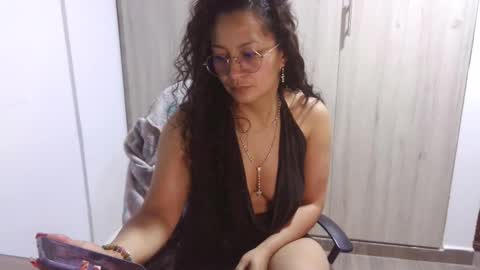 Snapshot of kawit1 chatting on February 24, 7:22 am  Khawit  online show from February 24, 7:22 am