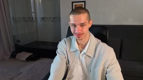 KaydenDrew online show from April 15, 4:49 am