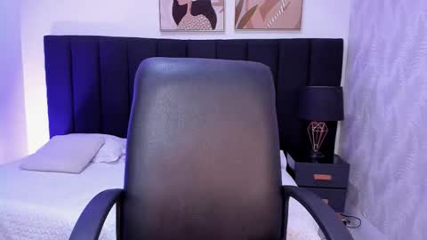 Kayla  online show from October 7, 12:45 pm