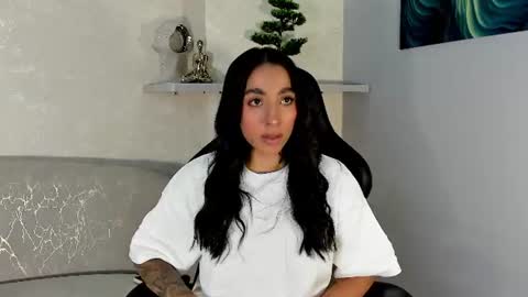 KAYLA BATISTA online show from July 8, 12:03 am