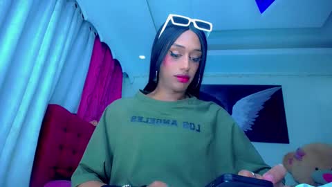 kayla_sexx online show from September 9, 3:01 pm