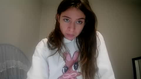 kaylaelizabeth97 online show from April 19, 8:26 am