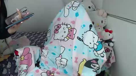 Kayla online show from August 4, 12:50 am