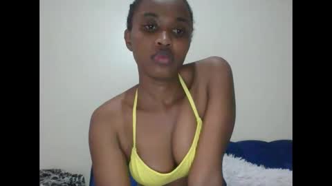 kaylar online show from November 19, 5:34 pm