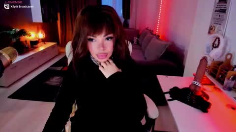 kaylee online show from January 10, 2:55 pm